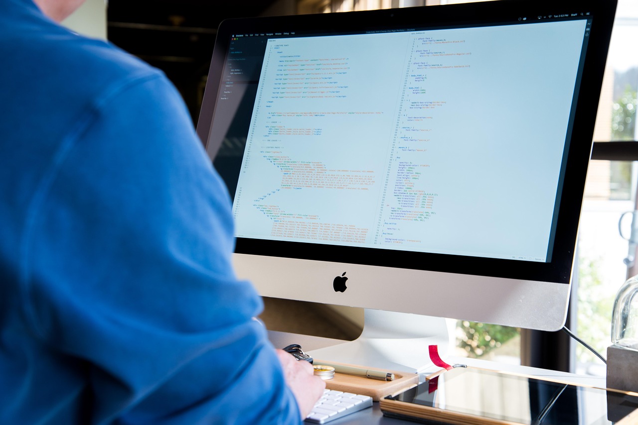 Sam Altman và triết lý chấp nhận rủi ro AI: Tin công nghệ AI mới nhất về cân bằng lợi ích và thách thức