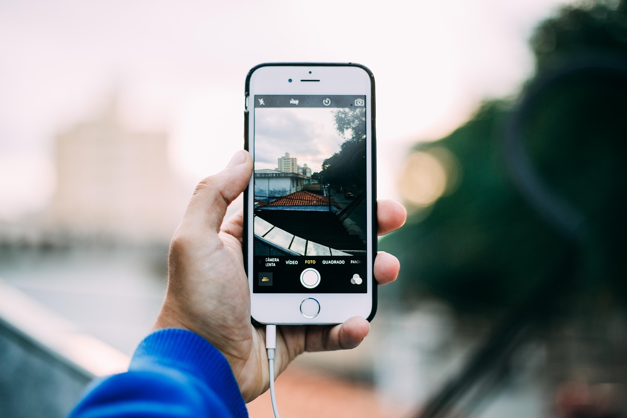 Vấn đề phai màu trên iPhone 18 Pro: Khi ứng dụng AI trong công việc bị ảnh hưởng bởi chất lượng phần cứng