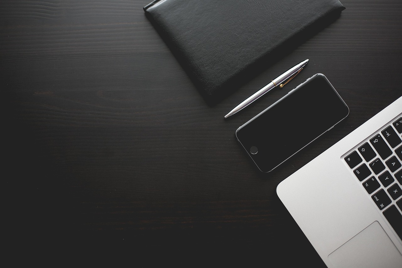 Nhìn nhận về sự thay đổi sinh trắc học trên iPhone Duo trong xu hướng AI 2026
