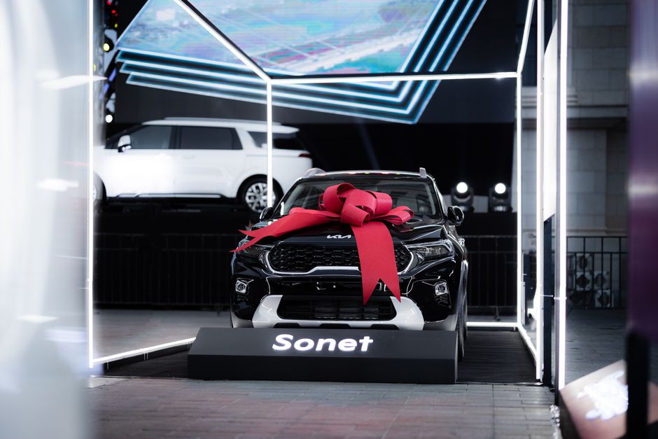 So sánh Jaecoo J5 SHS HEV và Kia Sonet: Nên chọn xe nào?